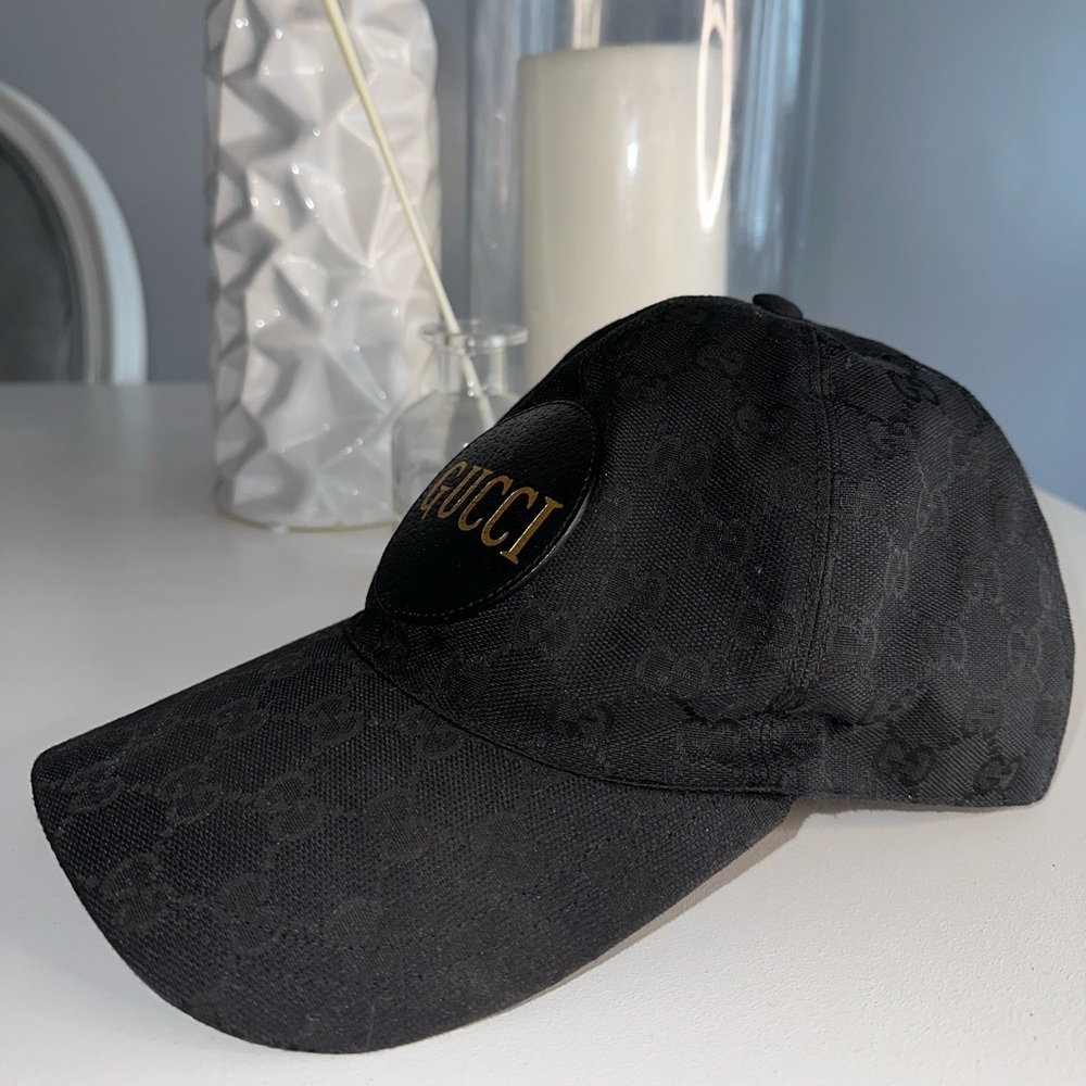 Gucci “BLACK GG CANVAS BASEBALL CAP”